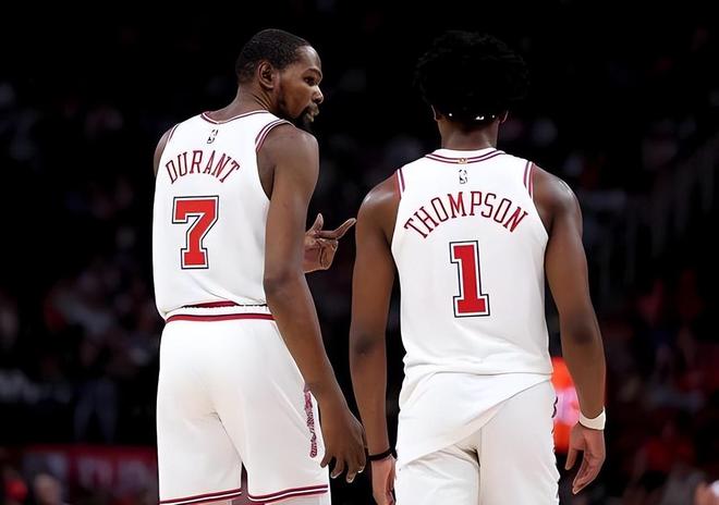 杜兰特复出未改颓势 火箭再负湖人系列赛0-2