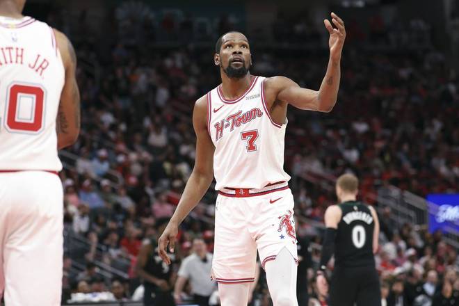 杜兰特复出未改颓势 火箭再负湖人系列赛0-2